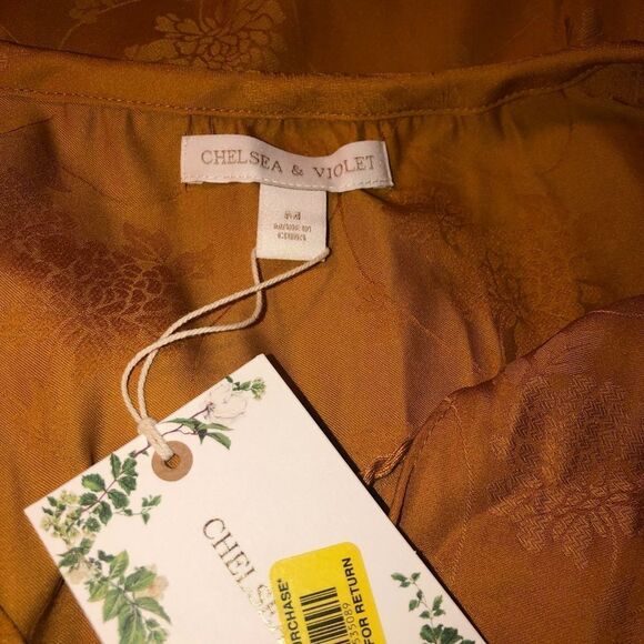 Chelsea & Violet Top NWT - Picture 4 of 7